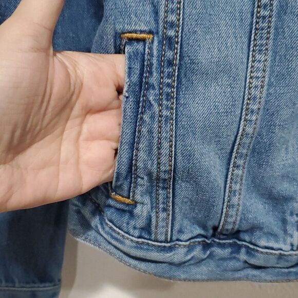 GAP x Disney Jean Jacket With Minnie Mouse Embroidery Girls Size L - Picture 8 of 13